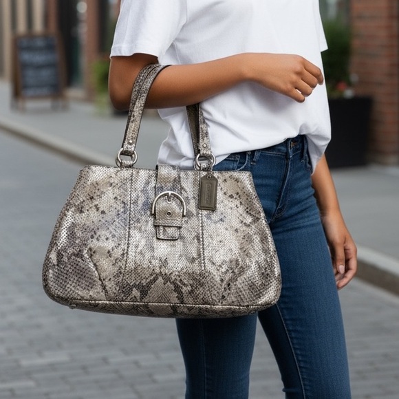 Coach Handbags - COACH SOHO HANDBAG